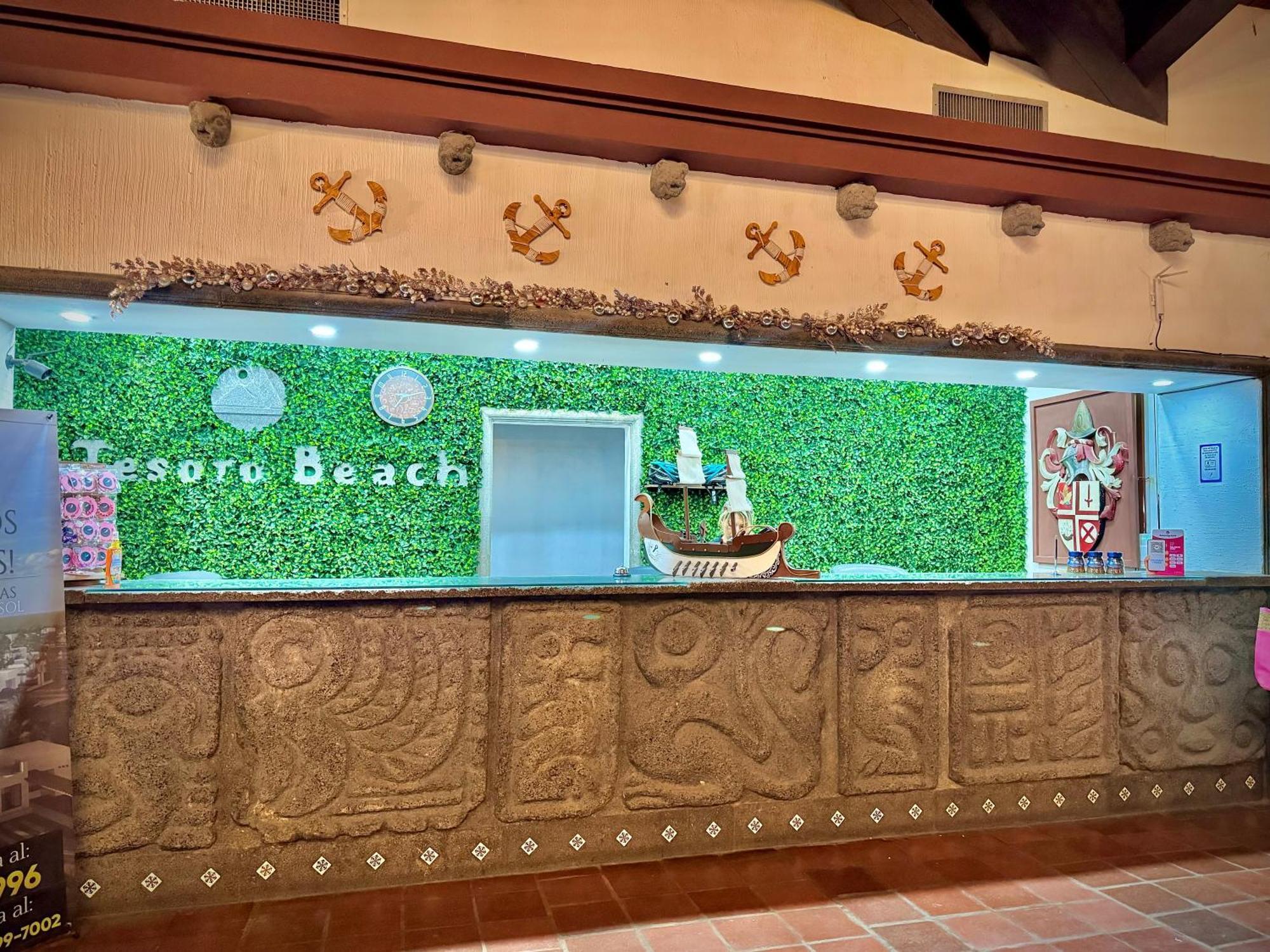 Hotel Tesoro Beach San Luis La Herradura エクステリア 写真